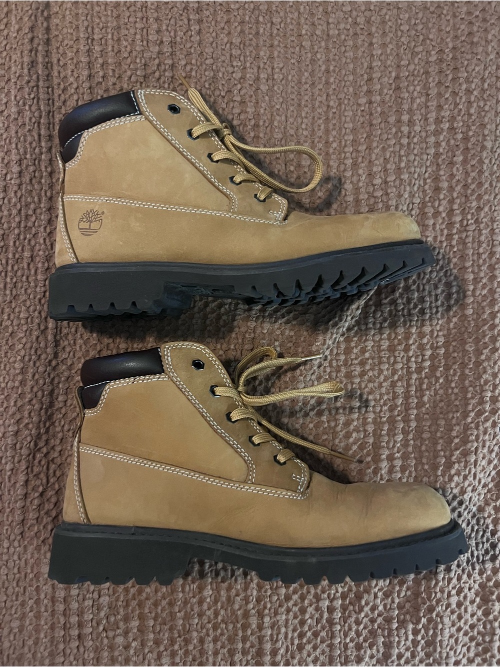 Excellent Pre-Owned Timberland Tan Nubuck Lace-Up Work Boots Womens 8.5